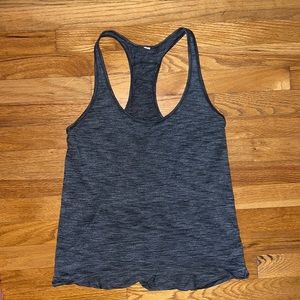 Lululemon grey tank